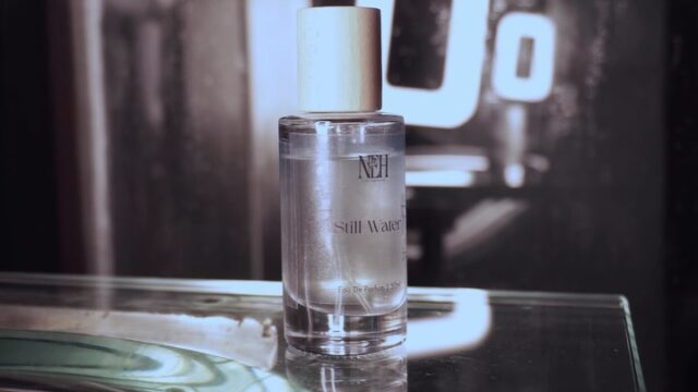 Fresh skin. Warm light.And a scent that lingers a little longer......#perfume #explore #fyp #mensperfume (mens, physique, body, abs, men, still water, fragrance, perfume, cool water, Davidoff, ysl, fugazzi)